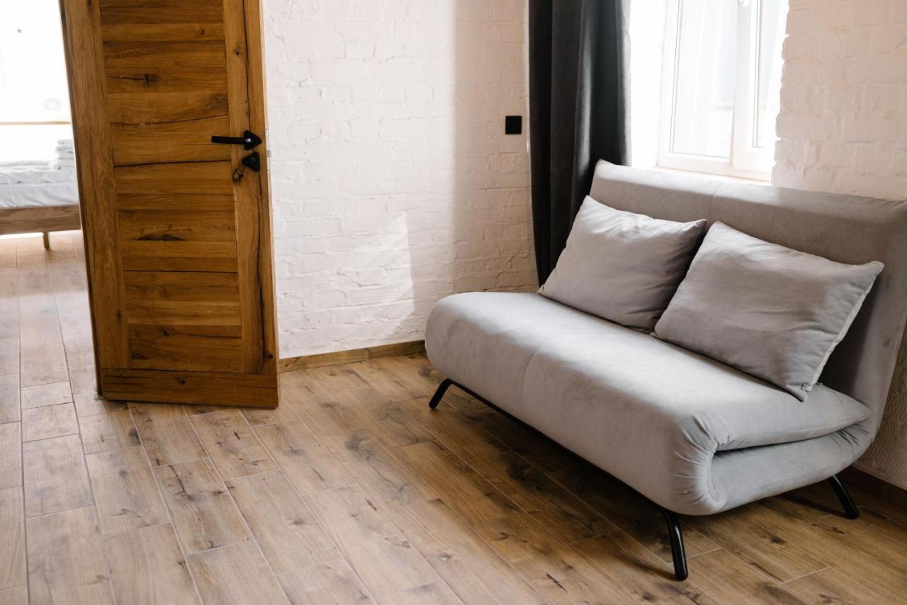 Hotel Dynasty Kamianets-Podilskyi Luaran gambar