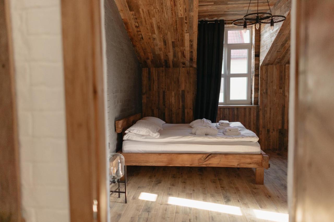 Hotel Dynasty Kamianets-Podilskyi Luaran gambar