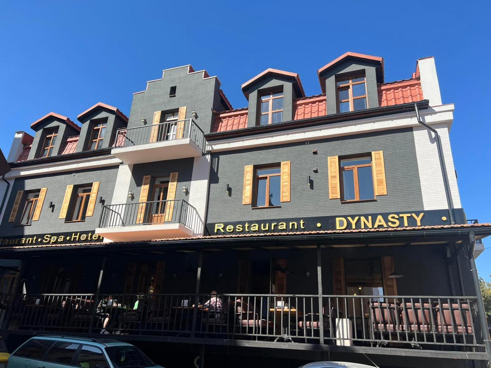 Hotel Dynasty Kamianets-Podilskyi Luaran gambar